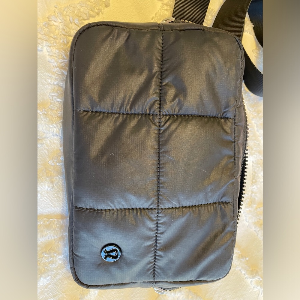 Lululemon quilted belt bag
